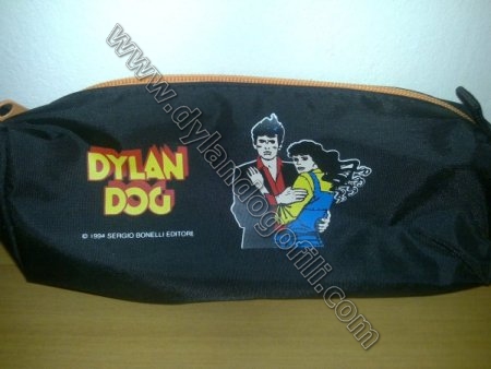 ASTUCCIO NERO CON DISEGNO                                                                                                                                                                                                                                 