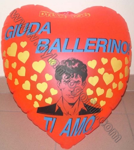 GIUDA BALLERINO TI AMO                                                                                                                                                                                                                                    